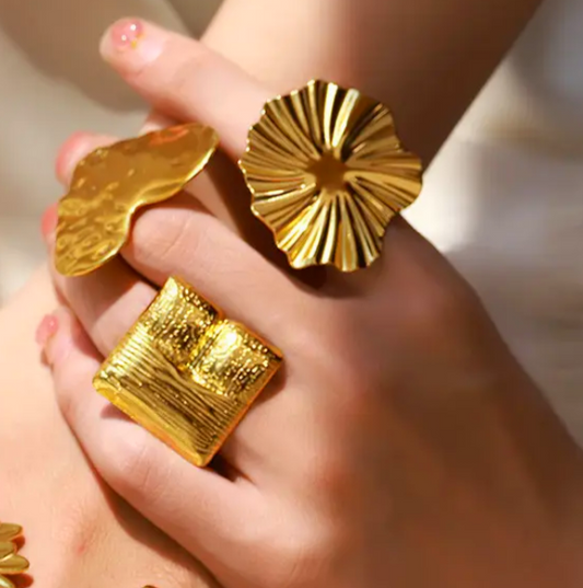 Jewelry That Works as Hard as You Do: Waterproof & Tarnish-Free Styles for Everyday Glam