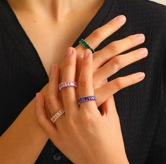 Lilac purple cubic zirconia baguette eternity ring in silver-plated stainless steel, hypoallergenic waterproof anti-tarnish.