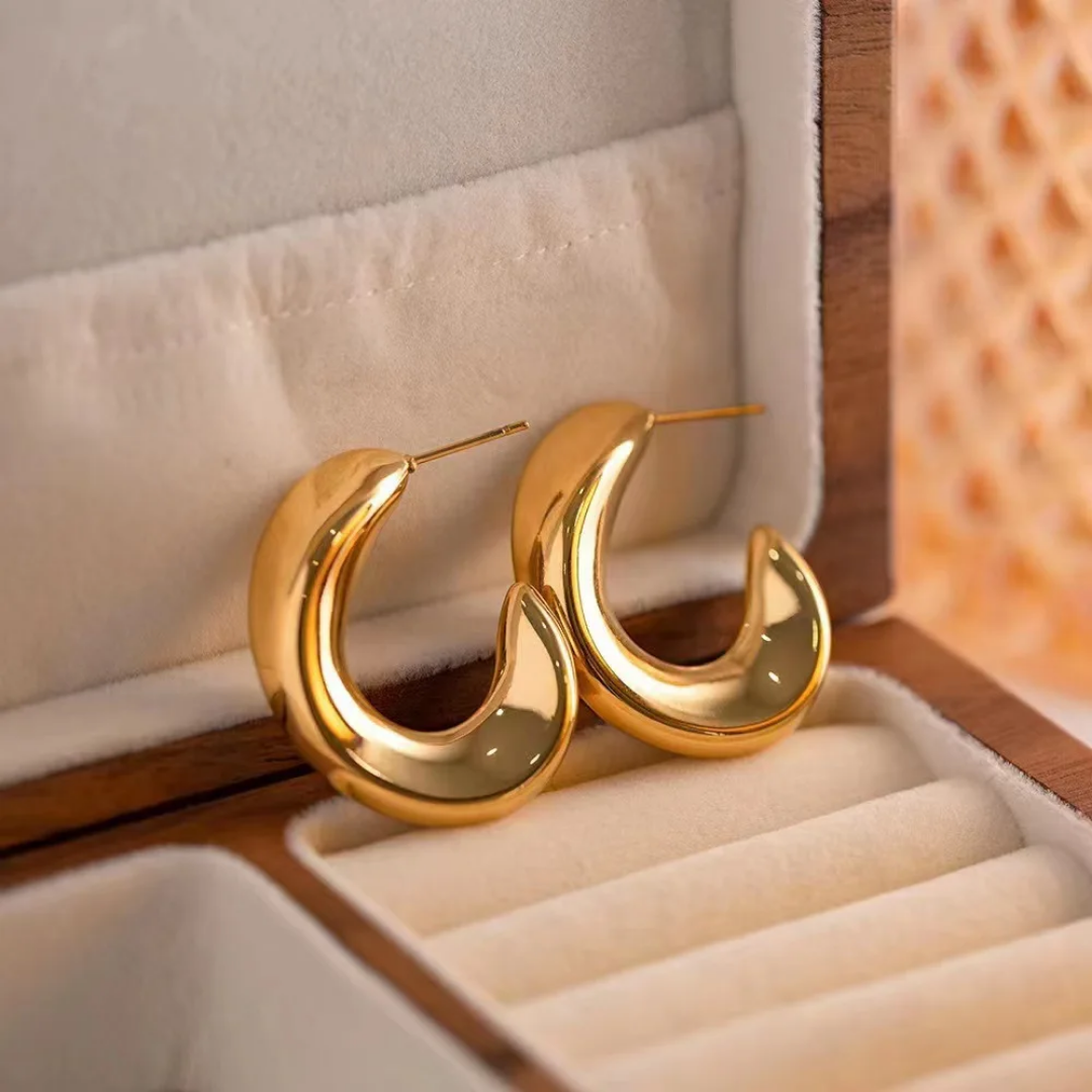 Ivy hoop earrings