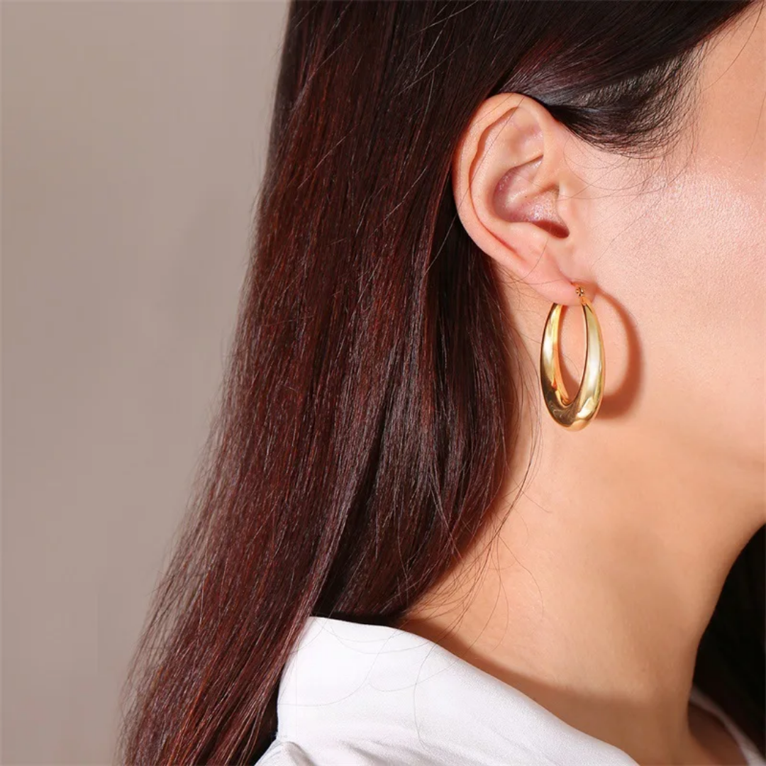 Leyla hoop earrings
