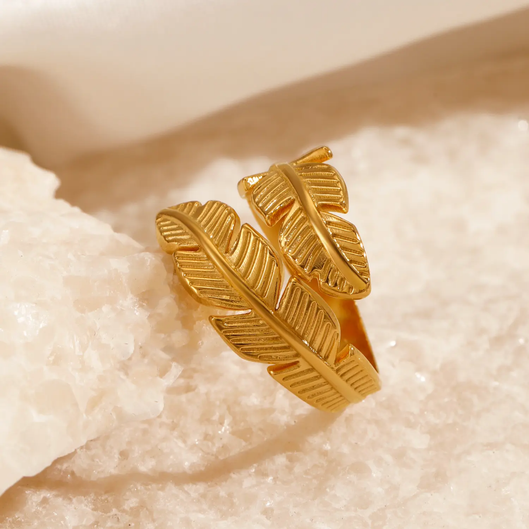 Noris leaf ring