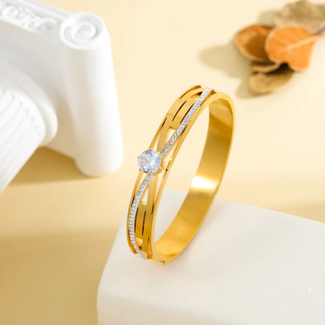 Dewdrop zircon bangle