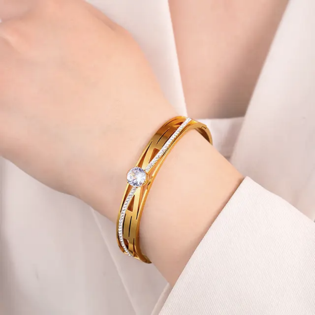 Dewdrop zircon bangle