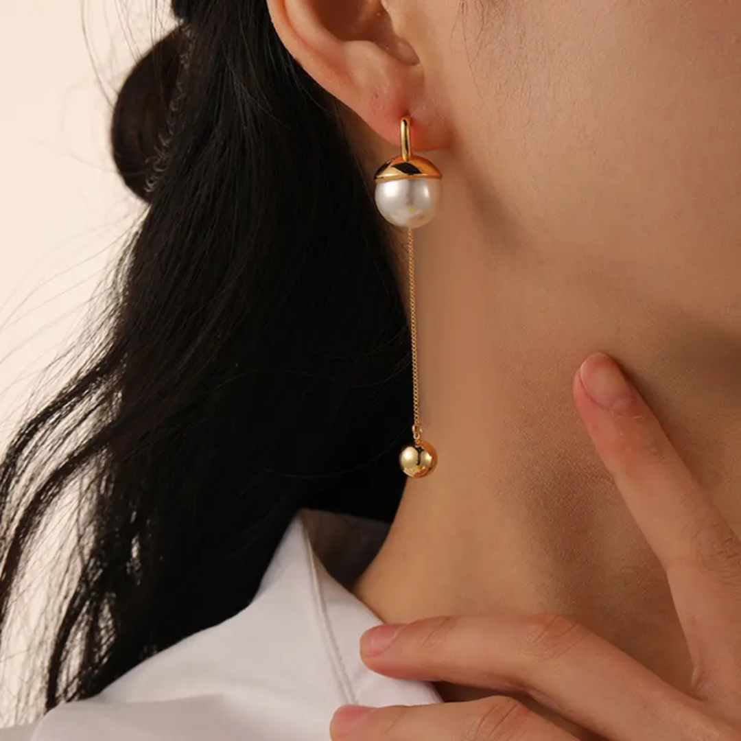 Harmonic arc earrings