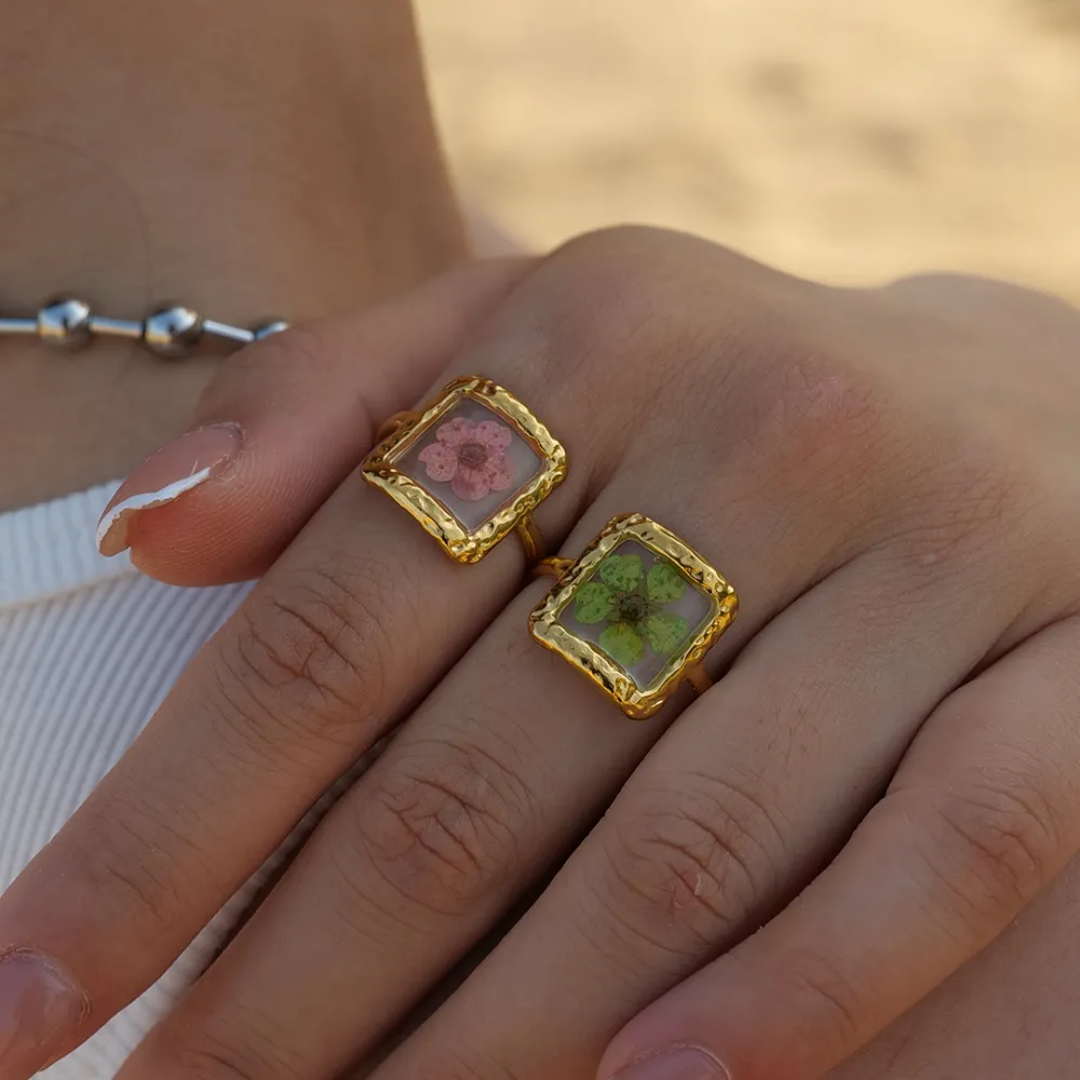 Bloom floral open ring