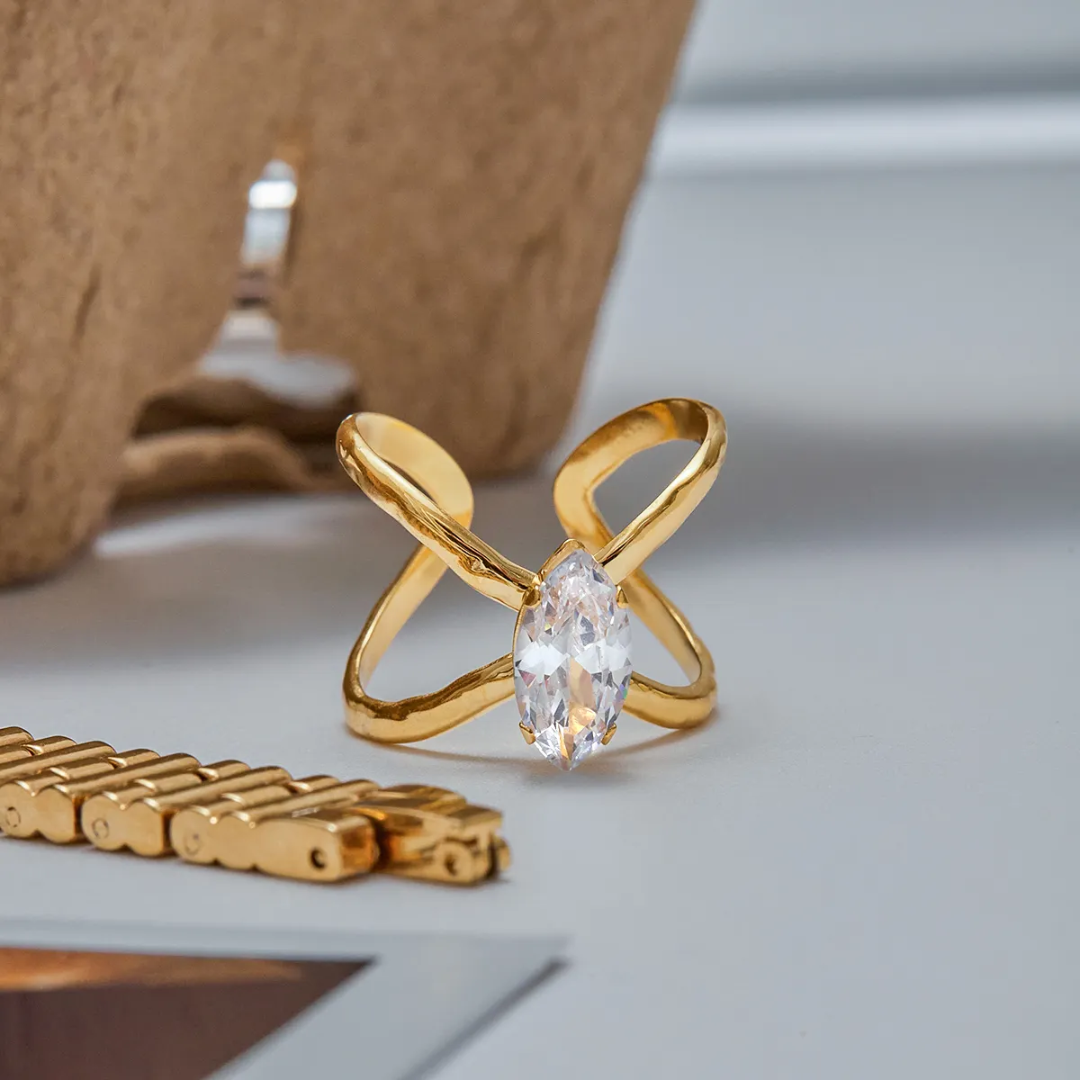 Ecliptia Geometric Solitaire Ring