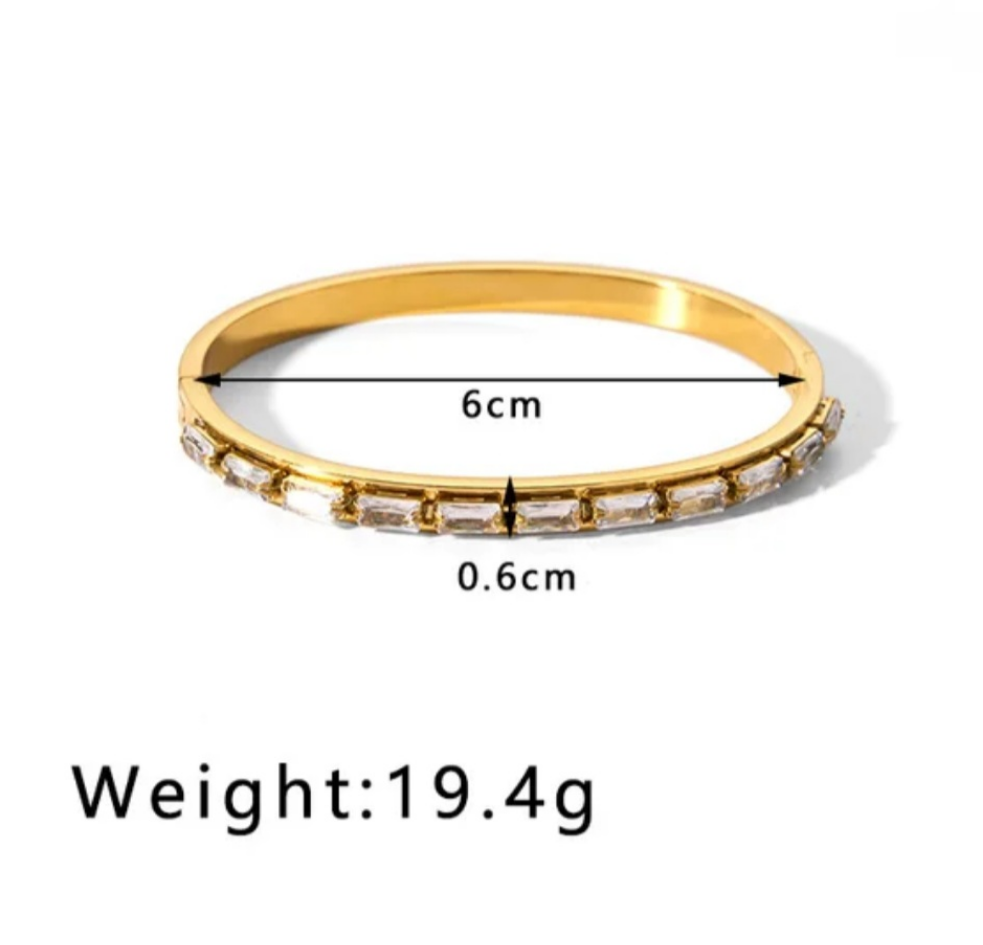 Stellar zircon bangle