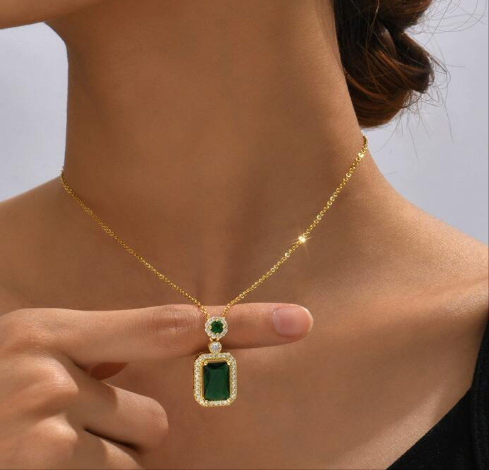 Felicia emerald necklace