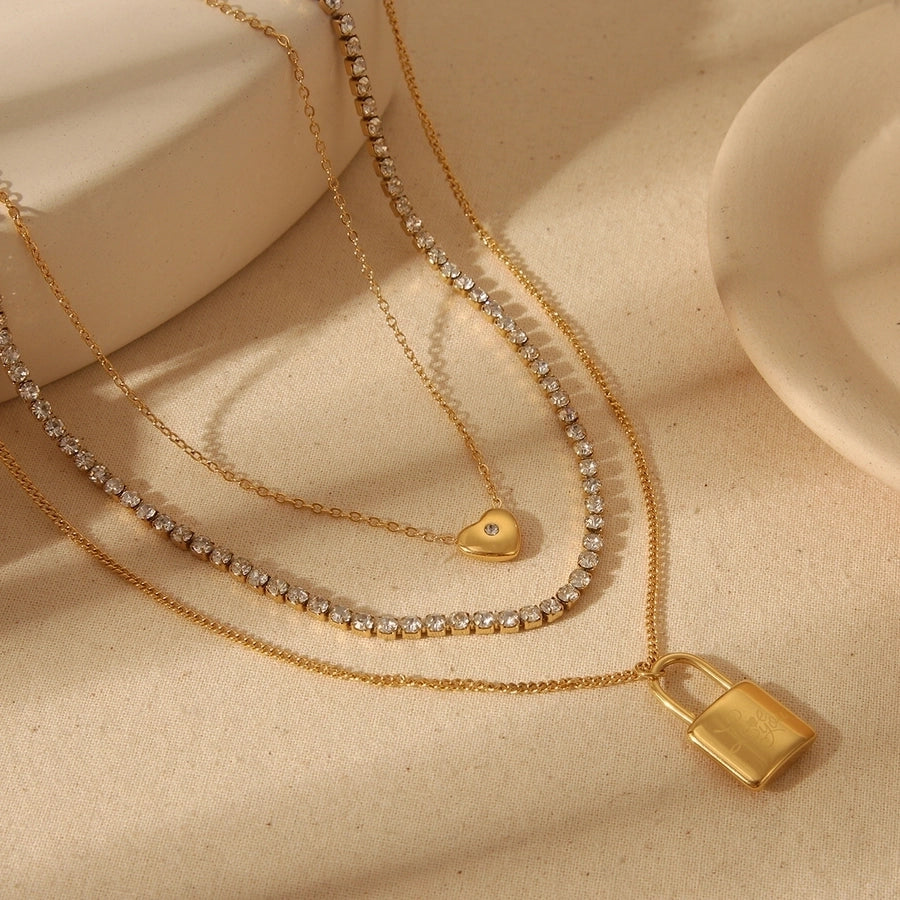 Lustre and love necklace
