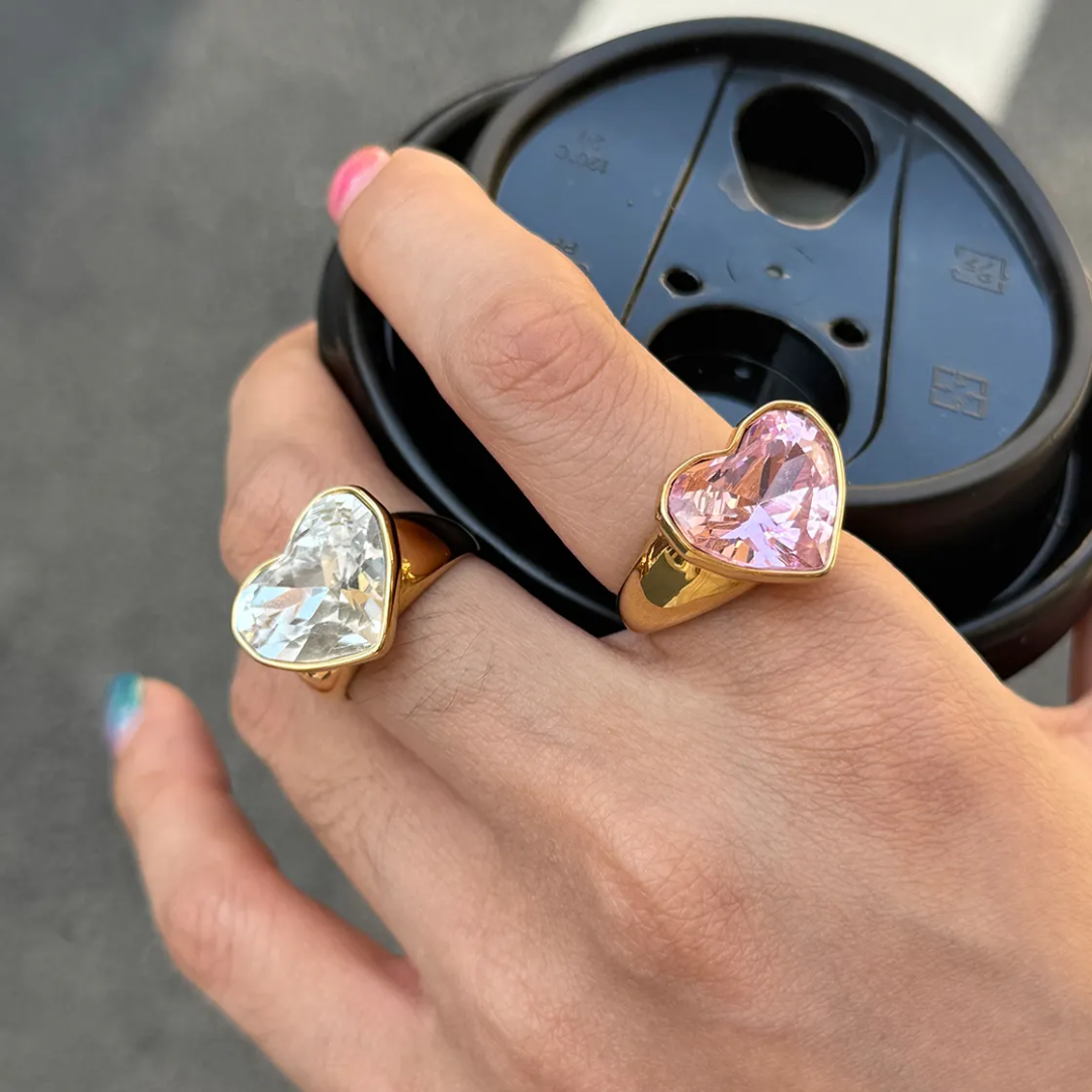 Sparkling Zircon Heart Ring