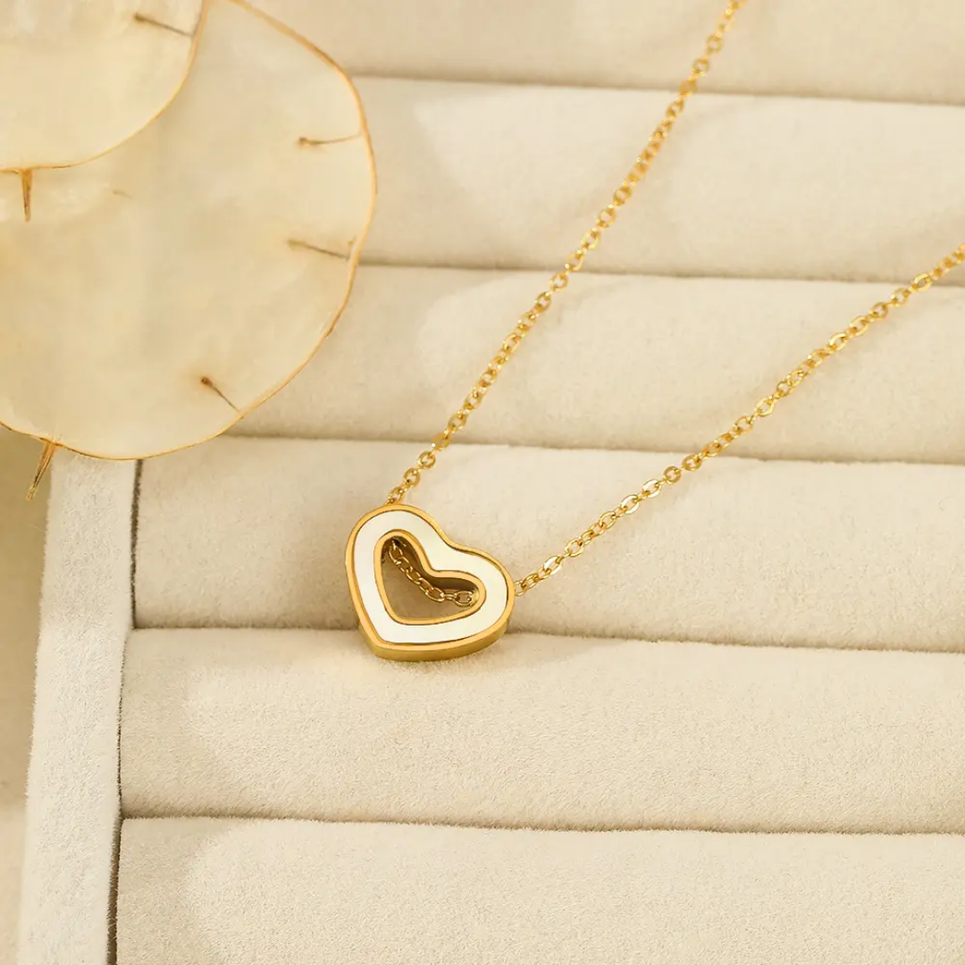 Solara love necklace