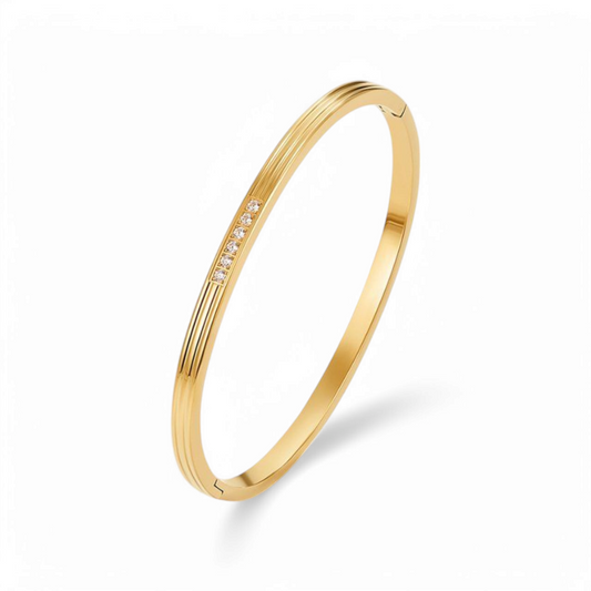 Luminous zircon bangle